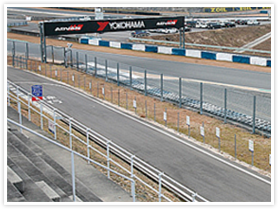 1.2コーナースタンド写真